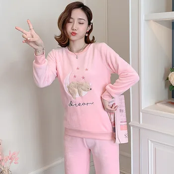 Sleep Set Winter Flannel Women 2PCS Pajamas Set Nightwear Cute Cartoon Girls Sleepwear Coral Fleece Home Clothes Casual Negligee
Sleep Set Winter Flannel Women 2PCS Pajamas Set Nightwear Cute Cartoon Girls Sleepwear Coral Fleece Home Clothes Casual Negligee