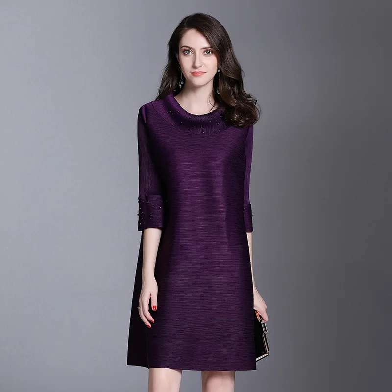 Autumn New Miyake Dress Still Pleated Dress Pile Collar Loose Large Size Red Slim Pleats Dresses
Autumn New Miyake Dress Still Pleated Dress Pile Collar Loose Large Size Red Slim Pleats Dresses