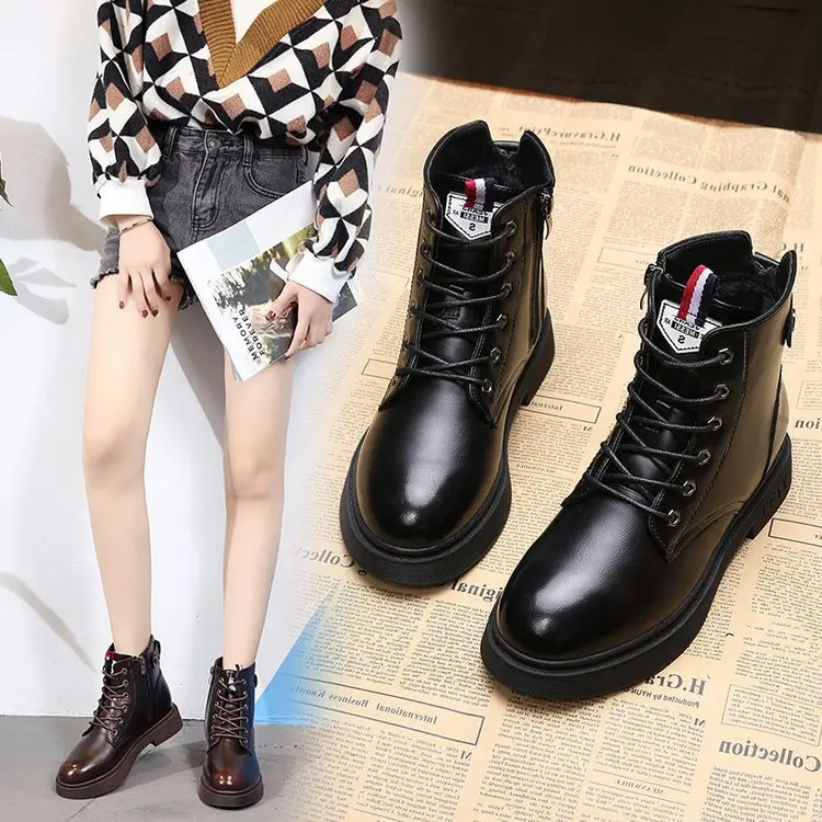 Ladies Martins Boots 2019 New Autumn and Winter Velvet Boots Thick Bottom Joker English Wind Net Red Boots! Boots Women
Ladies Martins Boots 2019 New Autumn and Winter Velvet Boots Thick Bottom Joker English Wind Net Red Boots! Boots Women