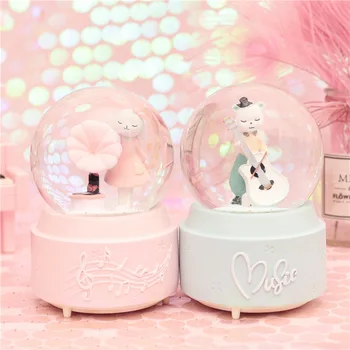 10*15.8cm Crystal Snow Globes Glass lighting Music Box snowball Home снежный шар Decoration Christmas Valentine's Day Gifts
10*15.8cm Crystal Snow Globes Glass lighting Music Box snowball Home снежный шар Decoration Christmas Valentine's Day Gifts