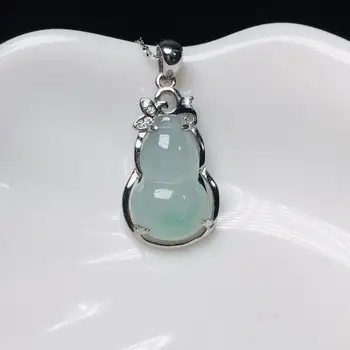 S925 Silver Natural Emerald Cargo Gourd Pendant Woman 
S925 Silver Natural Emerald Cargo Gourd Pendant Woman