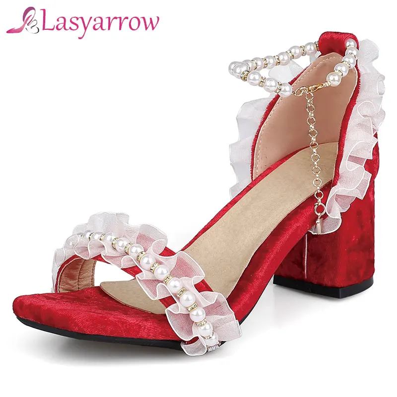 Lasyarrow Fashion Square Heels Pearl Women Sandals 2021 Lace Ruffles String Bead High Heels Open Toe Fairy Style Female Shoes
Lasyarrow Fashion Square Heels Pearl Women Sandals 2021 Lace Ruffles String Bead High Heels Open Toe Fairy Style Female Shoes