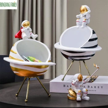 Nordic Astronaut Sculpture Creative Desktop Statue With Storage Home Cosmonaut Character Figurines Living Room Decor Miniatures
Nordic Astronaut Sculpture Creative Desktop Statue With Storage Home Cosmonaut Character Figurines Living Room Decor Miniatures