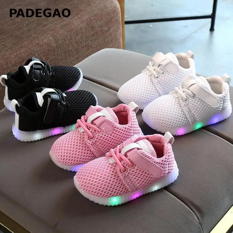 Kids Sneakers Light Up Shoes Baby Girls Boys Luminous Sneakers Mesh Shoes Girl Led Light Shoes Kids Lighting Sneakers Kids Shoes
Kids Sneakers Light Up Shoes Baby Girls Boys Luminous Sneakers Mesh Shoes Girl Led Light Shoes Kids Lighting Sneakers Kids Shoes