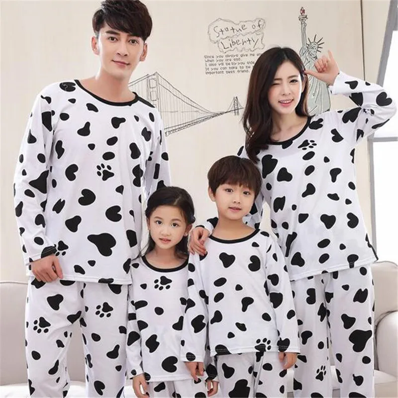 2020 summer family christmas pajamas cow pattern kids family cartoon comfortable pajamas with mother daughter pajamas
2020 summer family christmas pajamas cow pattern kids family cartoon comfortable pajamas with mother daughter pajamas