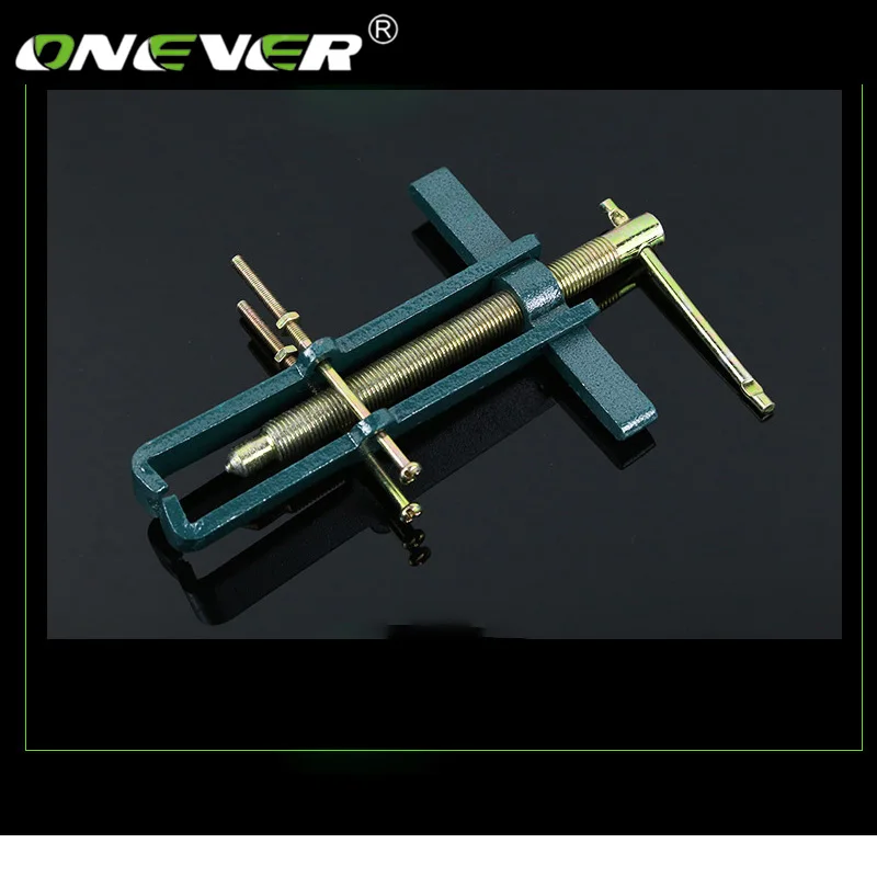 3 Inch 2 Jaw Gear Puller Mechanic Bearing Steering Wheel Remover Extractor Tool Bearing Extractor Puller Extractor Repair Tools
3 Inch 2 Jaw Gear Puller Mechanic Bearing Steering Wheel Remover Extractor Tool Bearing Extractor Puller Extractor Repair Tools