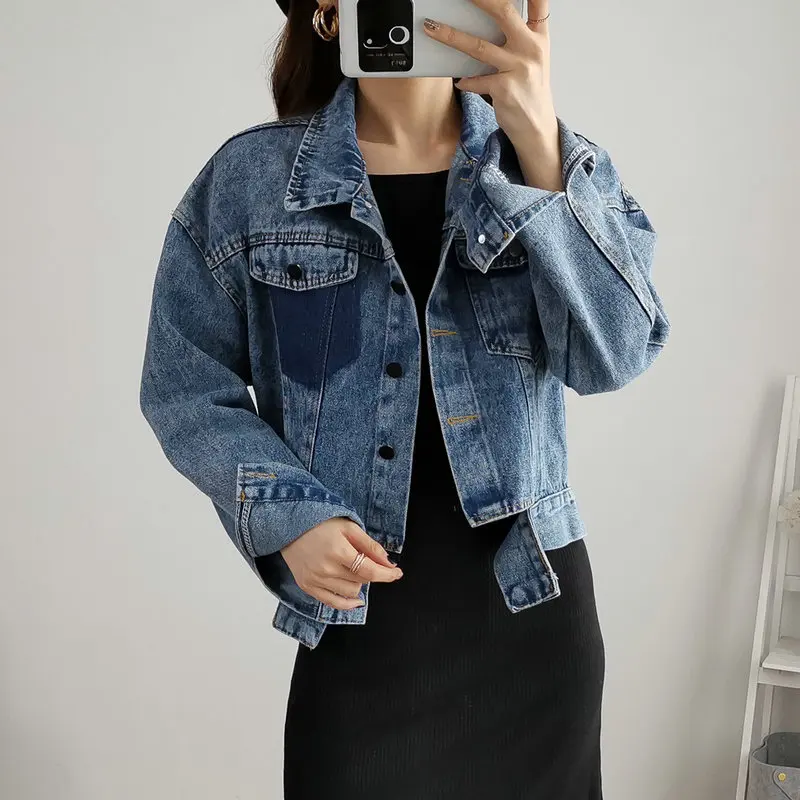 Woman Spring Denim Jacket Fashion Casual Blue Short Jean Coat Female Plus Size Loose Outerwear Turn Down Collar Long Sleeve 2020
Woman Spring Denim Jacket Fashion Casual Blue Short Jean Coat Female Plus Size Loose Outerwear Turn Down Collar Long Sleeve 2020