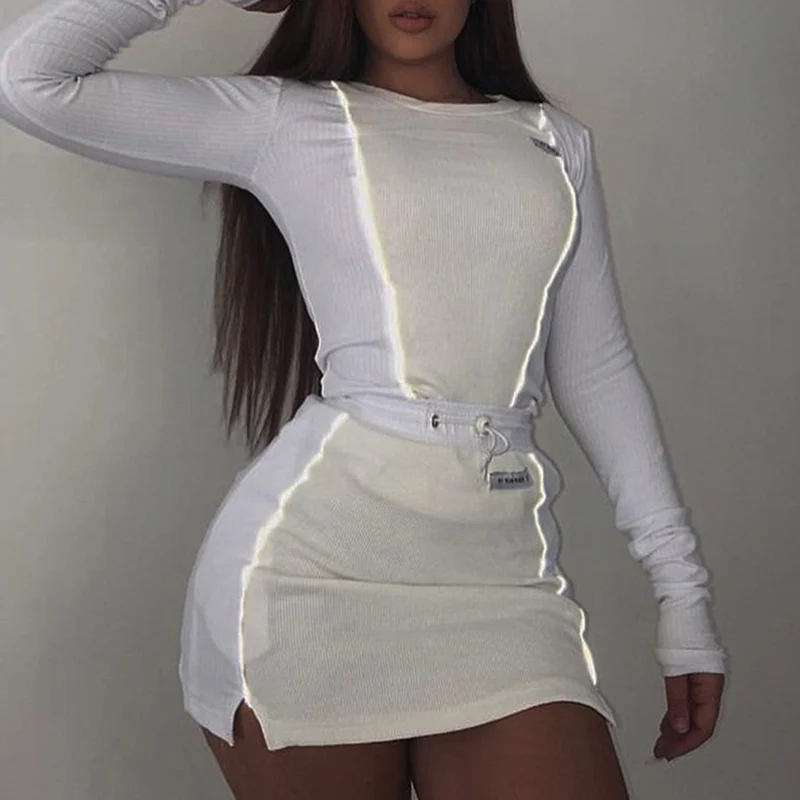 New Reflective Women Set Summer Fashion Strip Decoration Long Sleeves Round Neck Two Piece Set T-shirt+Skirt 3 Color S-L Size
New Reflective Women Set Summer Fashion Strip Decoration Long Sleeves Round Neck Two Piece Set T-shirt+Skirt 3 Color S-L Size