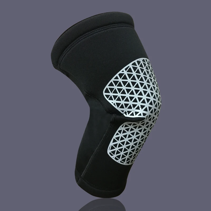 1* pair Kids Adult Basketball Football Running Leg Knee Long Protector Pad kneecap Sports socks
1* pair Kids Adult Basketball Football Running Leg Knee Long Protector Pad kneecap Sports socks