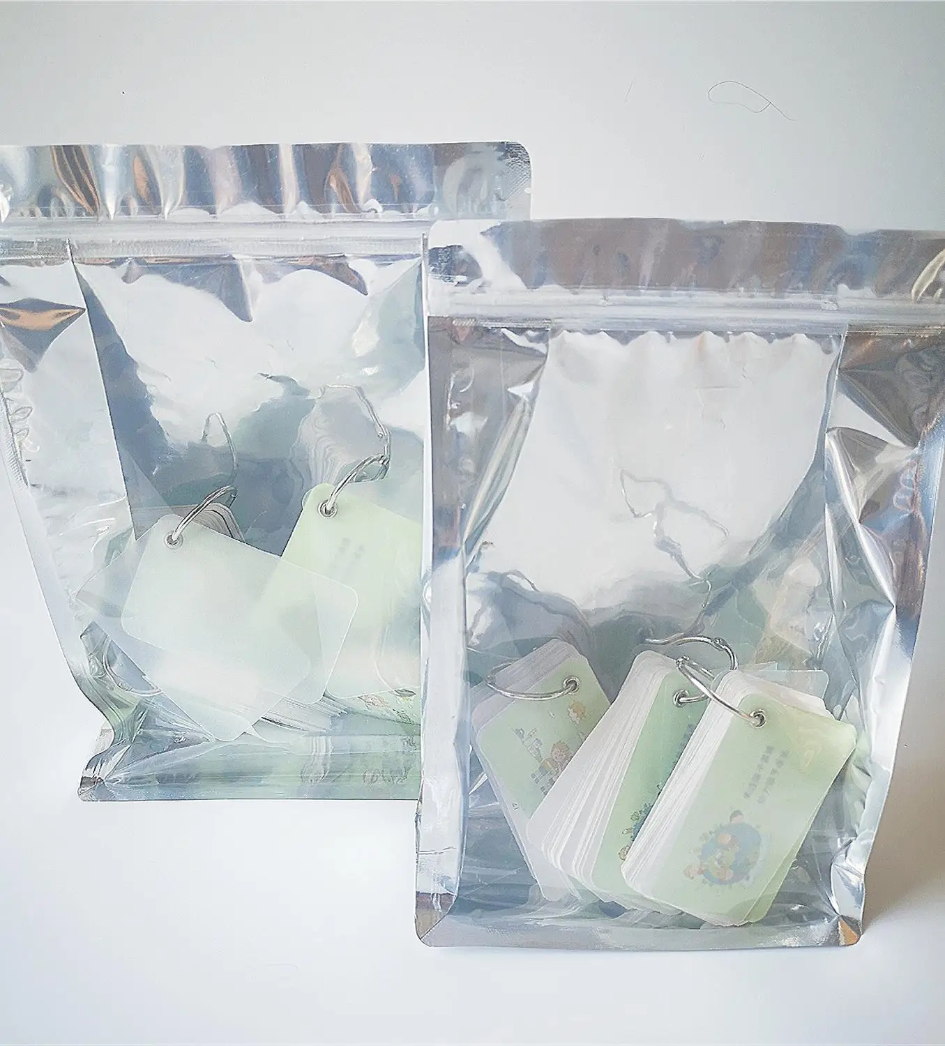 Eco friendly Recyclable Stand up Aluminium Foil Gift bag 50pcs one side clear plastic bag for packaging 
Eco friendly Recyclable Stand up Aluminium Foil Gift bag 50pcs one side clear plastic bag for packaging