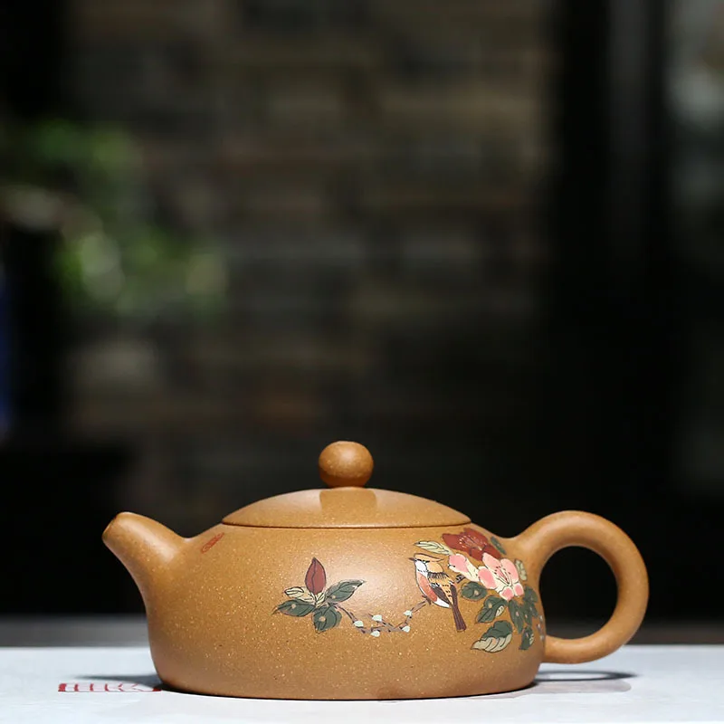 Teapot Famous Han Pin Dong Full Manual Mud Painting Raw Ore Section Mud Half A Month Kettle Kungfu Online Teapot Tea Set
Teapot Famous Han Pin Dong Full Manual Mud Painting Raw Ore Section Mud Half A Month Kettle Kungfu Online Teapot Tea Set