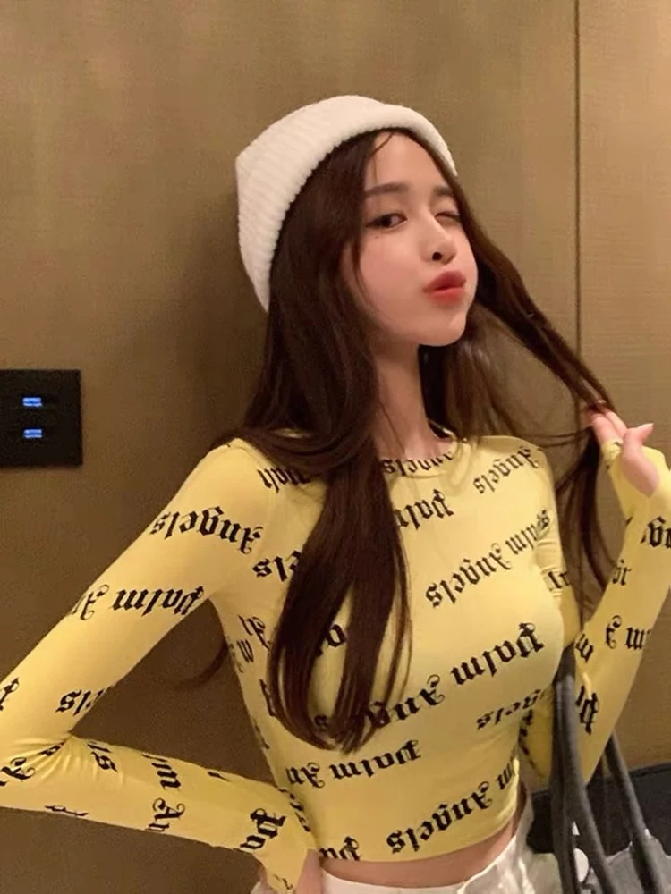 Spring and Autumn version of tight-fitting short T-shirt casual all-match letter printing shirt long-sleeved European American
Spring and Autumn version of tight-fitting short T-shirt casual all-match letter printing shirt long-sleeved European American