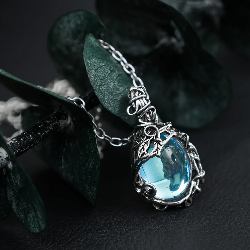 Фото Ожерелье с кулоном из лунного камня кристаллом воды искусственные драгоценные