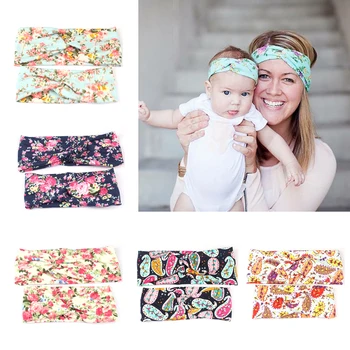 2 PCS/set Vintage Floral Print Mother And Baby Bohemian Retro Cross Turban Bandage Bandana Hair Bands Hair Accessories Headwrap
2 PCS/set Vintage Floral Print Mother And Baby Bohemian Retro Cross Turban Bandage Bandana Hair Bands Hair Accessories Headwrap