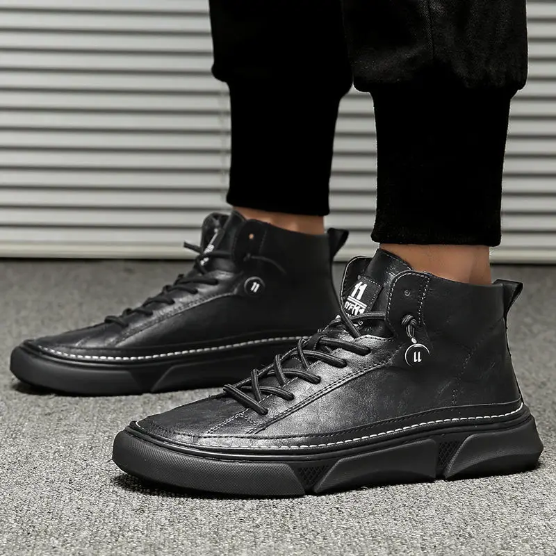 New men's Martin boots high-top Korean trend tooling men's mid-top sneakers
New men's Martin boots high-top Korean trend tooling men's mid-top sneakers