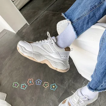 2019 new spring running shoes female wild students small white shoes color matching platform old shoes
2019 new spring running shoes female wild students small white shoes color matching platform old shoes
