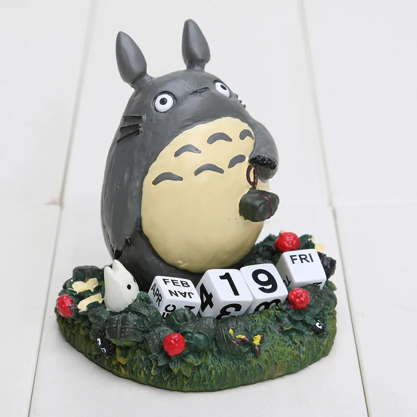 High Quality Totoro Ghibli Miyazaki animation peripheral mention zongzi resin ornaments hand to do desk calendar 
High Quality Totoro Ghibli Miyazaki animation peripheral mention zongzi resin ornaments hand to do desk calendar