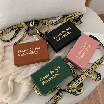 Women Box Messenger Bag Straps Letter Luxury Handbags Women Bags Designer Badge Box Shoulder Messenger Bag Sac A Main PU Leather
Women Box Messenger Bag Straps Letter Luxury Handbags Women Bags Designer Badge Box Shoulder Messenger Bag Sac A Main PU Leather