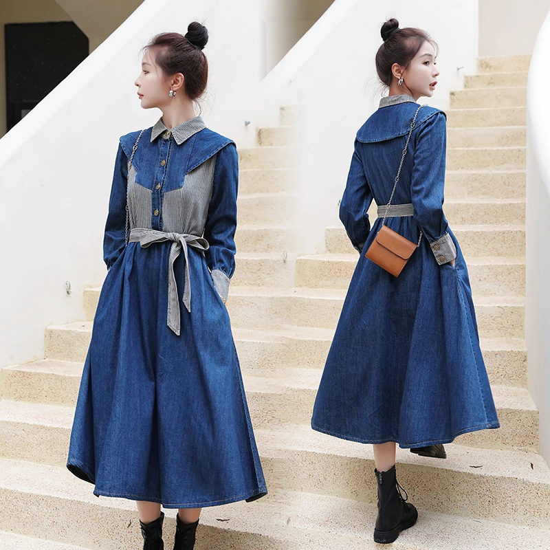Women Denim Dress Fashion Tide Elegant Sashes Cowboy Jeans Dress High Street Striped Patchwork Lapel Shirt Dresses with Belt
Women Denim Dress Fashion Tide Elegant Sashes Cowboy Jeans Dress High Street Striped Patchwork Lapel Shirt Dresses with Belt