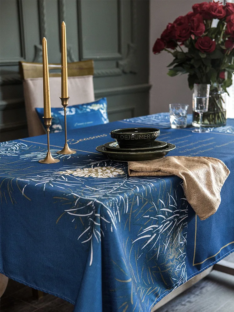European Style Dark Blue Tablecloth Fabric Exquisite Jacquard Table Cloth Waterproof Table Mat Rectangular Tablecloth Home Decor
European Style Dark Blue Tablecloth Fabric Exquisite Jacquard Table Cloth Waterproof Table Mat Rectangular Tablecloth Home Decor