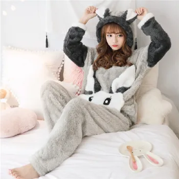 Coral velvet pajamas women autumn and winter long-sleeved Korean cartoon thick flannel suit large size home service plush
Coral velvet pajamas women autumn and winter long-sleeved Korean cartoon thick flannel suit large size home service plush