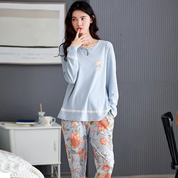 Caiyier New Soild O-Neck Women Sleepwear Cotton Flower Long Trousers Girl Pajamas Set Fashion Winter Thick Nightwear Homewear
Caiyier New Soild O-Neck Women Sleepwear Cotton Flower Long Trousers Girl Pajamas Set Fashion Winter Thick Nightwear Homewear