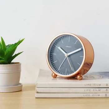 Vintage Smart Small Table Alarm Clock Bedroom Standing Alarm Clocks Retro Desk Despertador Inteligente Home Decoration E6NZ
Vintage Smart Small Table Alarm Clock Bedroom Standing Alarm Clocks Retro Desk Despertador Inteligente Home Decoration E6NZ