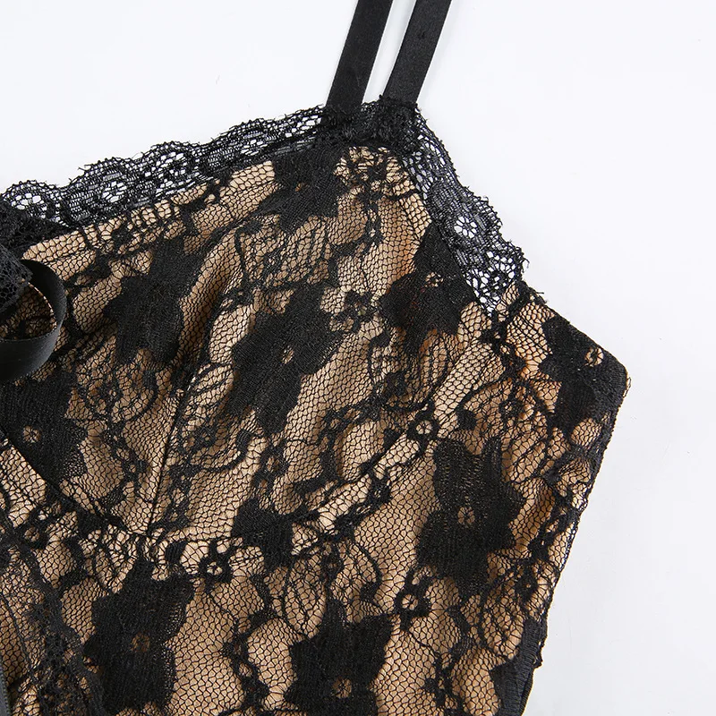 Sexy Gothic Women Short Length Camis 2021 Summer Street Lady Strapless Strap Bow Lace Patchwork Back Zipper Camisole Hip Hop Top Sexy Gothic Women Short Length Camis 2021 Summer Street Lady Strapless Strap Bow Lace Patchwork Back Zipper Camisole Hip Hop Top