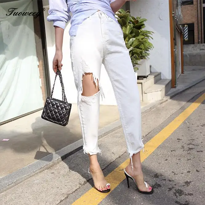 New 2019 Skinny Jeans Women Denim Pants Holes Destroyed Knee Pencil Pants Casual Trousers Black White hole Stretch Ripped Jeans
New 2019 Skinny Jeans Women Denim Pants Holes Destroyed Knee Pencil Pants Casual Trousers Black White hole Stretch Ripped Jeans
