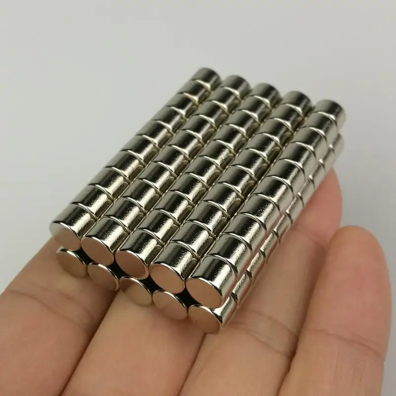100pcs D8X6mm neodymium magnet N38 with NiCuNi coating Super power office magnet black whiteboard and DIY miniature magnet
100pcs D8X6mm neodymium magnet N38 with NiCuNi coating Super power office magnet black whiteboard and DIY miniature magnet