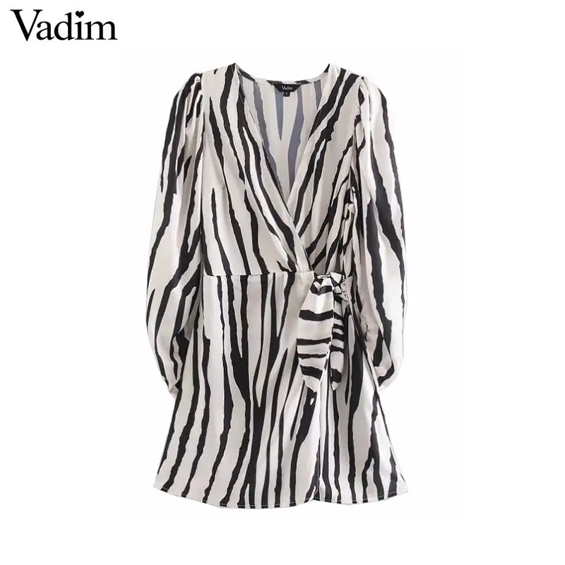 Vadim women elegant striped playsuits V neck long sleeve cross design bow tie female casual jumpsuits KB218
Vadim women elegant striped playsuits V neck long sleeve cross design bow tie female casual jumpsuits KB218