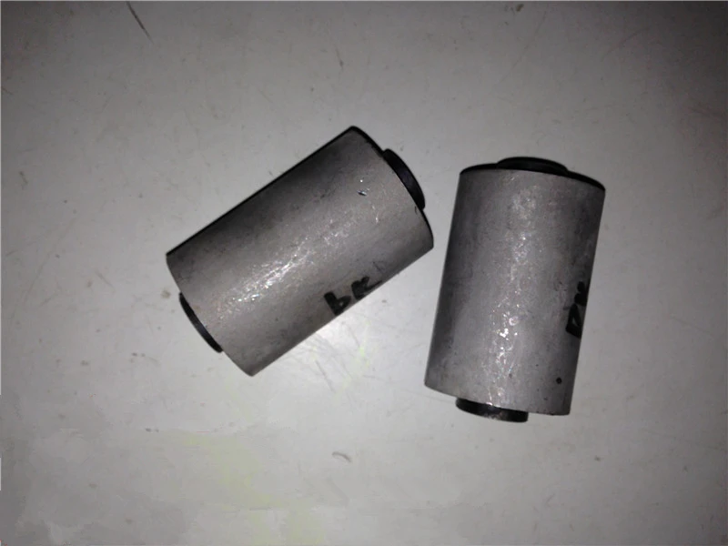 1pcs Steel plate spring rubber sleeve/Bow plate bushing for Great wall Wingle Shock absorber iron sleeve
1pcs Steel plate spring rubber sleeve/Bow plate bushing for Great wall Wingle Shock absorber iron sleeve