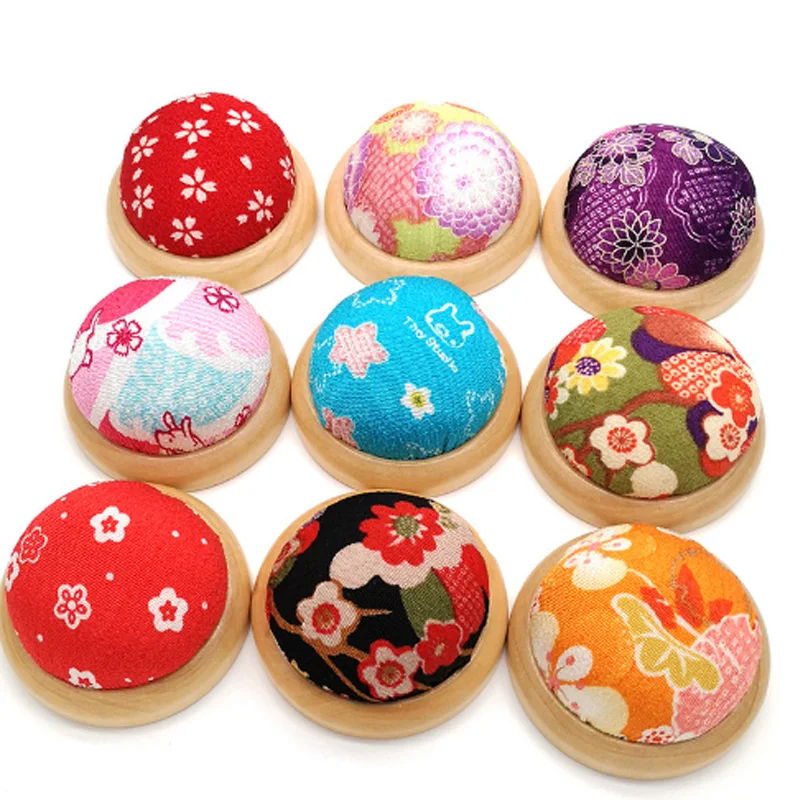 1pcs Random Pattern Wood Bottom Base Needle Wrist Pin Cushion Pillow Holder Sewing Craft Stitch Needlework DIY Craft
1pcs Random Pattern Wood Bottom Base Needle Wrist Pin Cushion Pillow Holder Sewing Craft Stitch Needlework DIY Craft