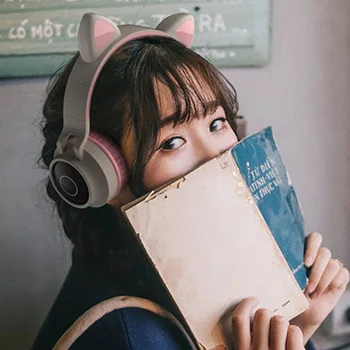 LED Cartoon Ear Noise Cancelling Headphones Wireless Bluetooth Headset Support TF Card with Mic DQ-Drop 
LED Cartoon Ear Noise Cancelling Headphones Wireless Bluetooth Headset Support TF Card with Mic DQ-Drop