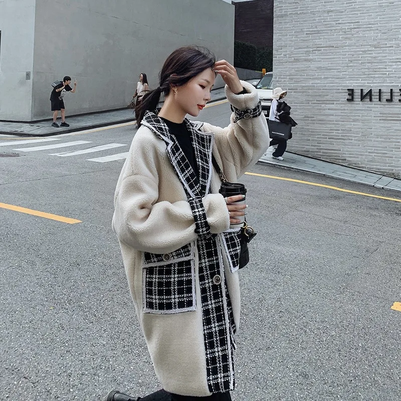 Photo Shoot Main Push CHIC Graceful Plaid Stitching Lambs Wool Off-white Suit Collar Single Breasted Cotton Coat Women's
Photo Shoot Main Push CHIC Graceful Plaid Stitching Lambs Wool Off-white Suit Collar Single Breasted Cotton Coat Women's