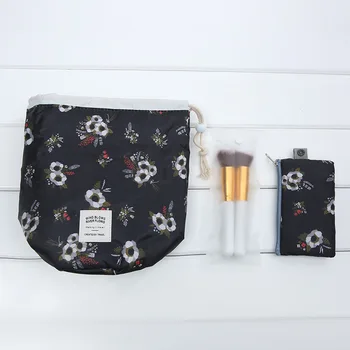 Large Capacity Drawstring Travel Multifunctional Cylinder Cosmetic Bag Waterproof Storage Wash Bags Makeup Bags And Cases
Large Capacity Drawstring Travel Multifunctional Cylinder Cosmetic Bag Waterproof Storage Wash Bags Makeup Bags And Cases
