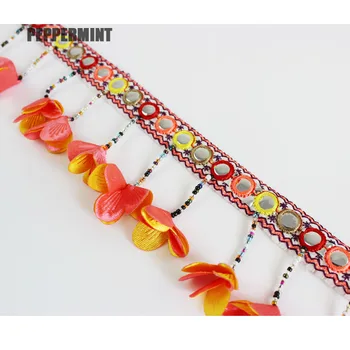 1yard Fringed Ethnic Trim Embroidered Webbing Indian Flower Trim DIY Handmade Sewing Ribbons Clothing Decorative Lace Trim
1yard Fringed Ethnic Trim Embroidered Webbing Indian Flower Trim DIY Handmade Sewing Ribbons Clothing Decorative Lace Trim