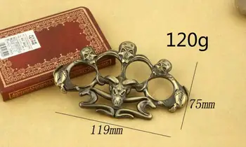 Skull and Brass Knuckles-Outdoor sports self-defense equipment Safety Facilities Small ornaments
Skull and Brass Knuckles-Outdoor sports self-defense equipment Safety Facilities Small ornaments