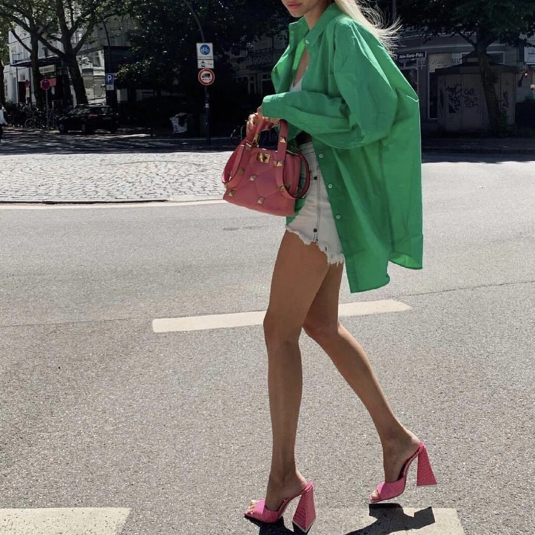 Блузка женская с длинным рукавом, модная рубашка на пуговицах, винтажная Свободная блузка с карманами, Повседневная сорочка оверсайз с воротником, осень
Блузка женская с длинным рукавом, модная рубашка на пуговицах, винтажная Свободная блузка с карманами, Повседневная сорочка оверсайз с воротником, осень