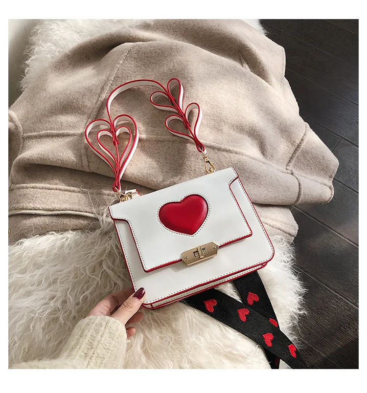 2019 New Style Cute Women's Small Shoulder Bag Fashion Heart Versatile Broadband Shoulder Square Sling Bag
2019 New Style Cute Women's Small Shoulder Bag Fashion Heart Versatile Broadband Shoulder Square Sling Bag