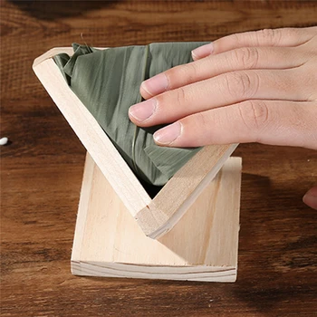 Wooden Fast Zongzi Mould Lazy Rice Ball Bento Sushi Machine Mold Diy Kitchen Zongzi Mould Tool 
Wooden Fast Zongzi Mould Lazy Rice Ball Bento Sushi Machine Mold Diy Kitchen Zongzi Mould Tool