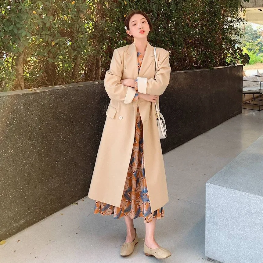 Photo Shoot 2019 Autumn Clothing New Style Off-white Elegant Suit Collar Double Breasted Loose Straight Able Trench Coat Women's
Photo Shoot 2019 Autumn Clothing New Style Off-white Elegant Suit Collar Double Breasted Loose Straight Able Trench Coat Women's