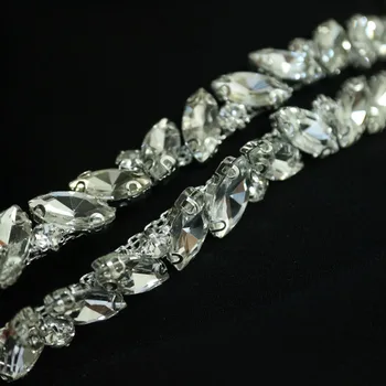 1yard beaded rhinestone trimmings for clothes Handmade beading appliques patch diy sewing accessories for wedding dresses 
1yard beaded rhinestone trimmings for clothes Handmade beading appliques patch diy sewing accessories for wedding dresses