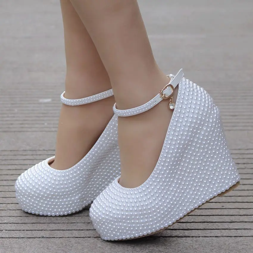 BaoYaFang Womens Wedding Shoes High Wedges White/Cream/Gold Beads Party shoes Round Toe Pearl beading Shoes High Heeled
BaoYaFang Womens Wedding Shoes High Wedges White/Cream/Gold Beads Party shoes Round Toe Pearl beading Shoes High Heeled