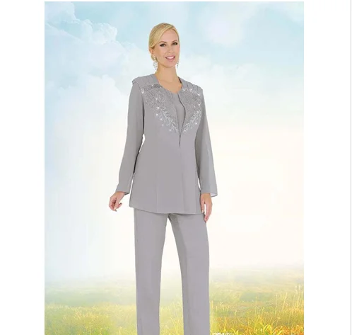 

Cheap Two Pieces Mother Of The Bride Pant Suits With Long Sleeve Lace Appliqued Beads Mothers Pantsuits Formal Suits