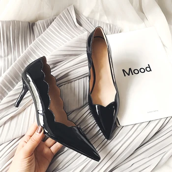 women Pumps Genuine Leather 22-24.5cm Inside and outside full leather big wave lace women shoes Fashion simple color matching
women Pumps Genuine Leather 22-24.5cm Inside and outside full leather big wave lace women shoes Fashion simple color matching