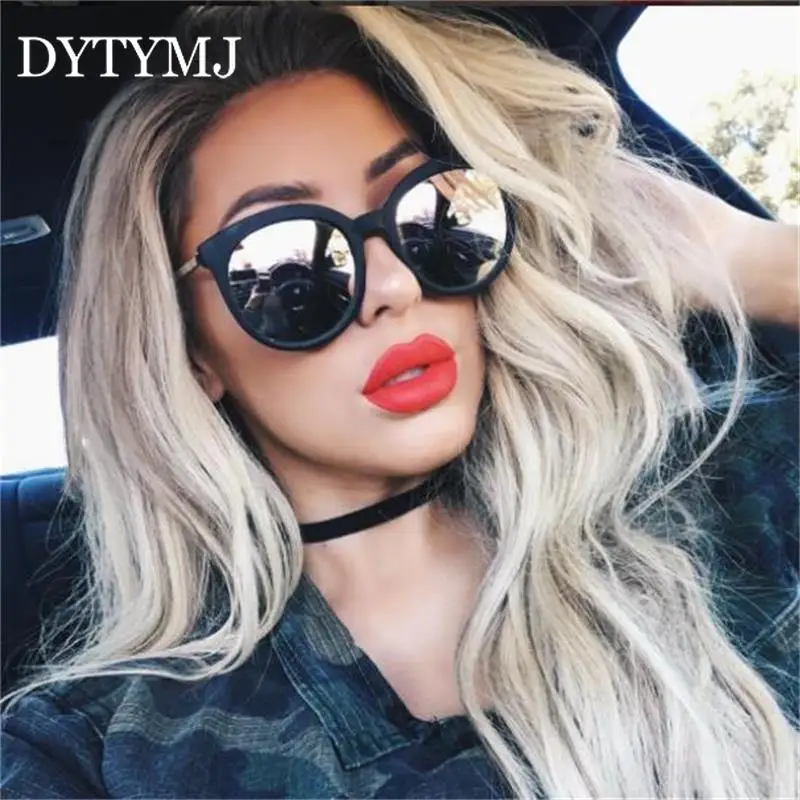 DYTYMJ Vintage Round Sunglasses Women Brand Designer Mirror Sun Glasses Large Frame Shopping Vintage Oculos De Sol Gafas De Sol
DYTYMJ Vintage Round Sunglasses Women Brand Designer Mirror Sun Glasses Large Frame Shopping Vintage Oculos De Sol Gafas De Sol
