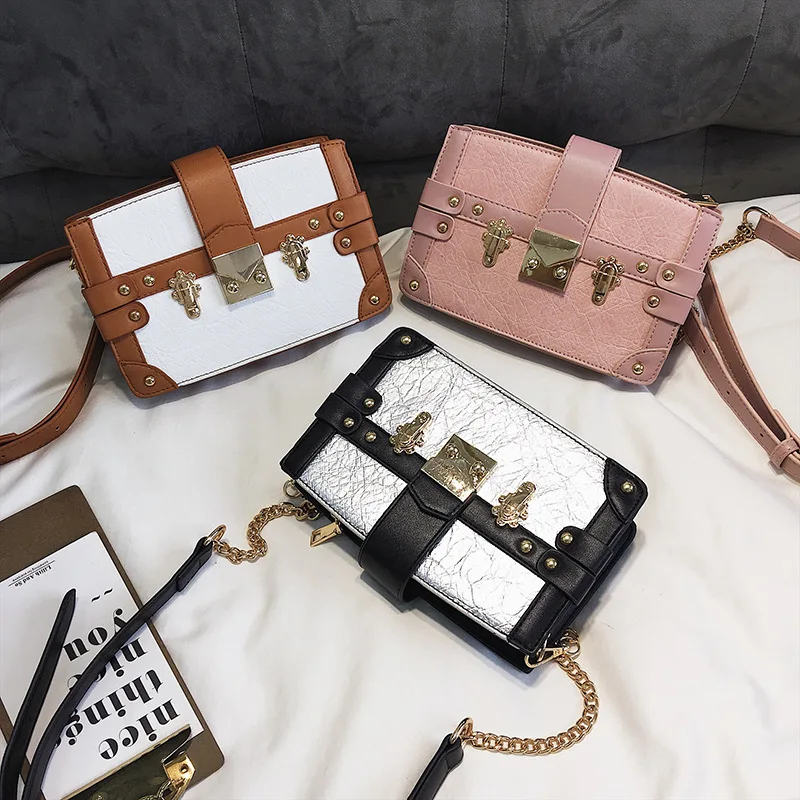 Kraftpaper Stereo Stereotypes Small Box Catwalks Celebrity Style One-Shoulder Oblique WOMEN'S Bag
Kraftpaper Stereo Stereotypes Small Box Catwalks Celebrity Style One-Shoulder Oblique WOMEN'S Bag