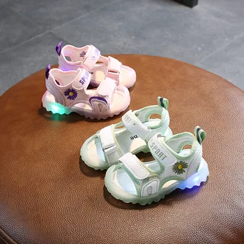 2020 Summer Soft Bottom Non-slip Light Sandals Baotou Small Chrysanthemum Baby Sandals Non-slip Baby Shoes
2020 Summer Soft Bottom Non-slip Light Sandals Baotou Small Chrysanthemum Baby Sandals Non-slip Baby Shoes