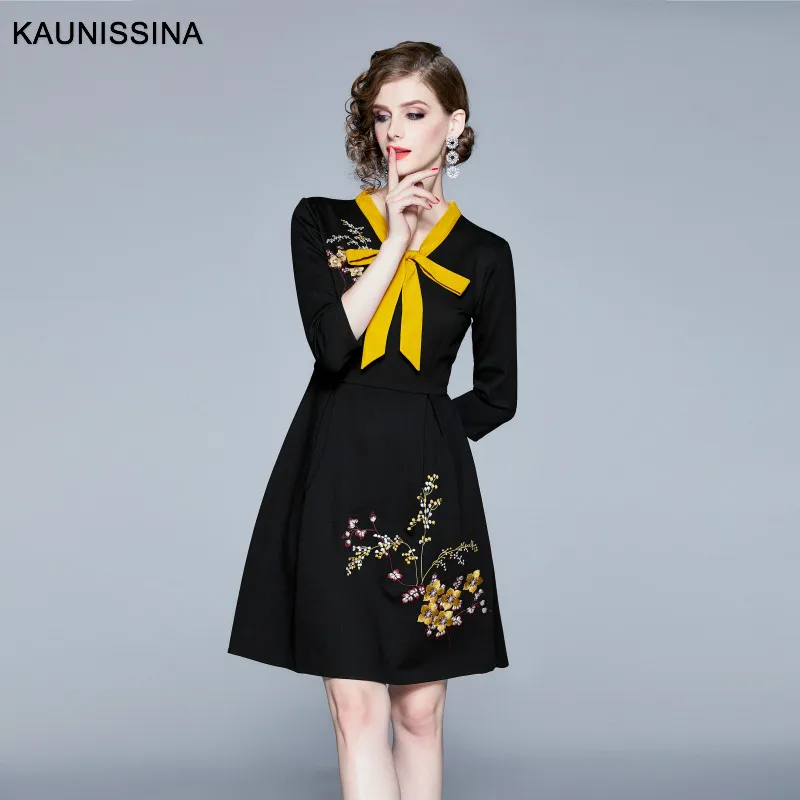KAUNISSINA Women Vintage Dress Embroidery A-Line Cocktail Dresses Bownot Elegant Party Gown Spring Autumn High Quality Vestido
KAUNISSINA Women Vintage Dress Embroidery A-Line Cocktail Dresses Bownot Elegant Party Gown Spring Autumn High Quality Vestido